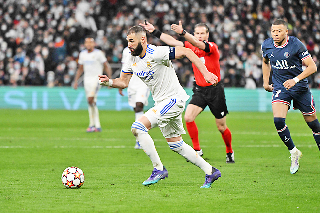 Champions League: Benzema hat-trick stuns PSG as Real Madrid make epic  comeback