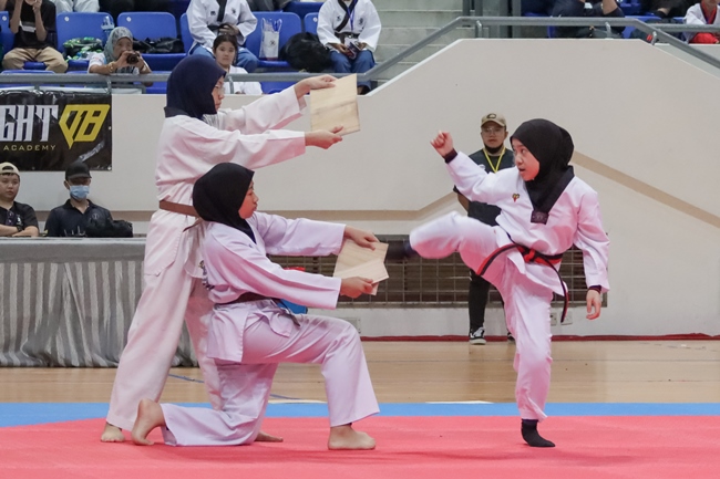 International taekwondo meet resumes after COVID halt | Borneo Bulletin ...