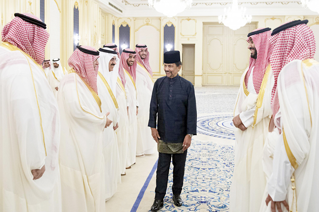 His Majesty Meets Saudi Crown Prince 