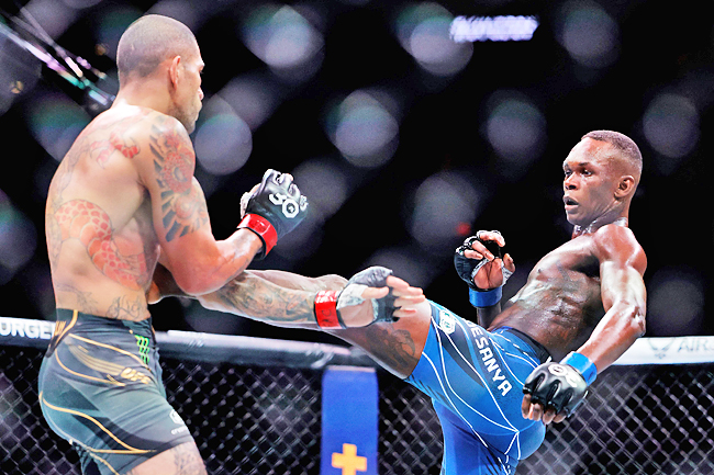 Israel Adesanya Knocks Out Alex Pereira In UFC Title Rematch | Borneo ...