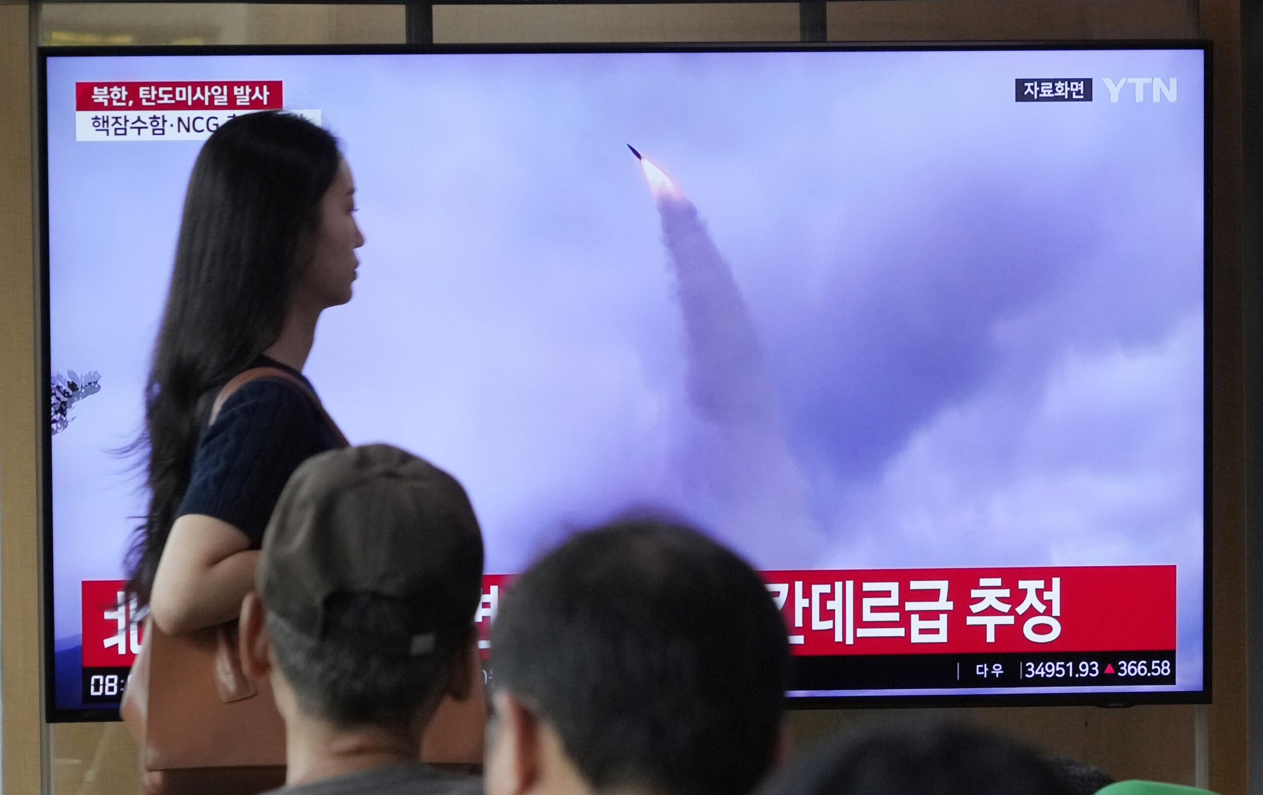 North Korea Fires 2 Short-range Missiles Into The Sea As US Docks ...