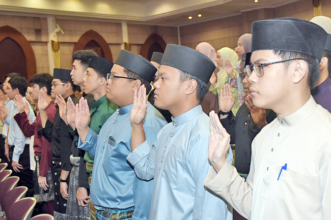 University launches religious programme | Borneo Bulletin Online