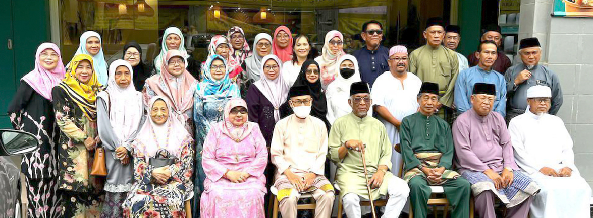 30 teachers walk down memory lane | Borneo Bulletin Online