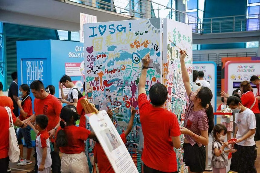 Singapore National Day - Figure 3