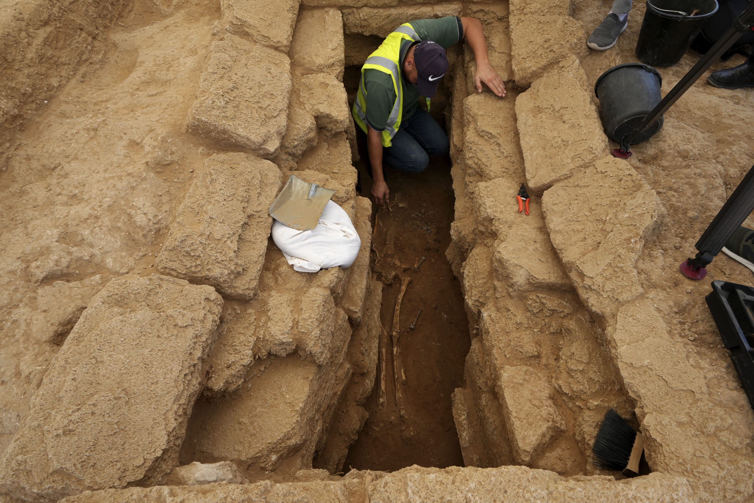 Are there graves under Tropicana Field parking lots? Archaeologists want to  find out