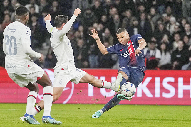 PSG outclass Milan to get back on track in Champions League