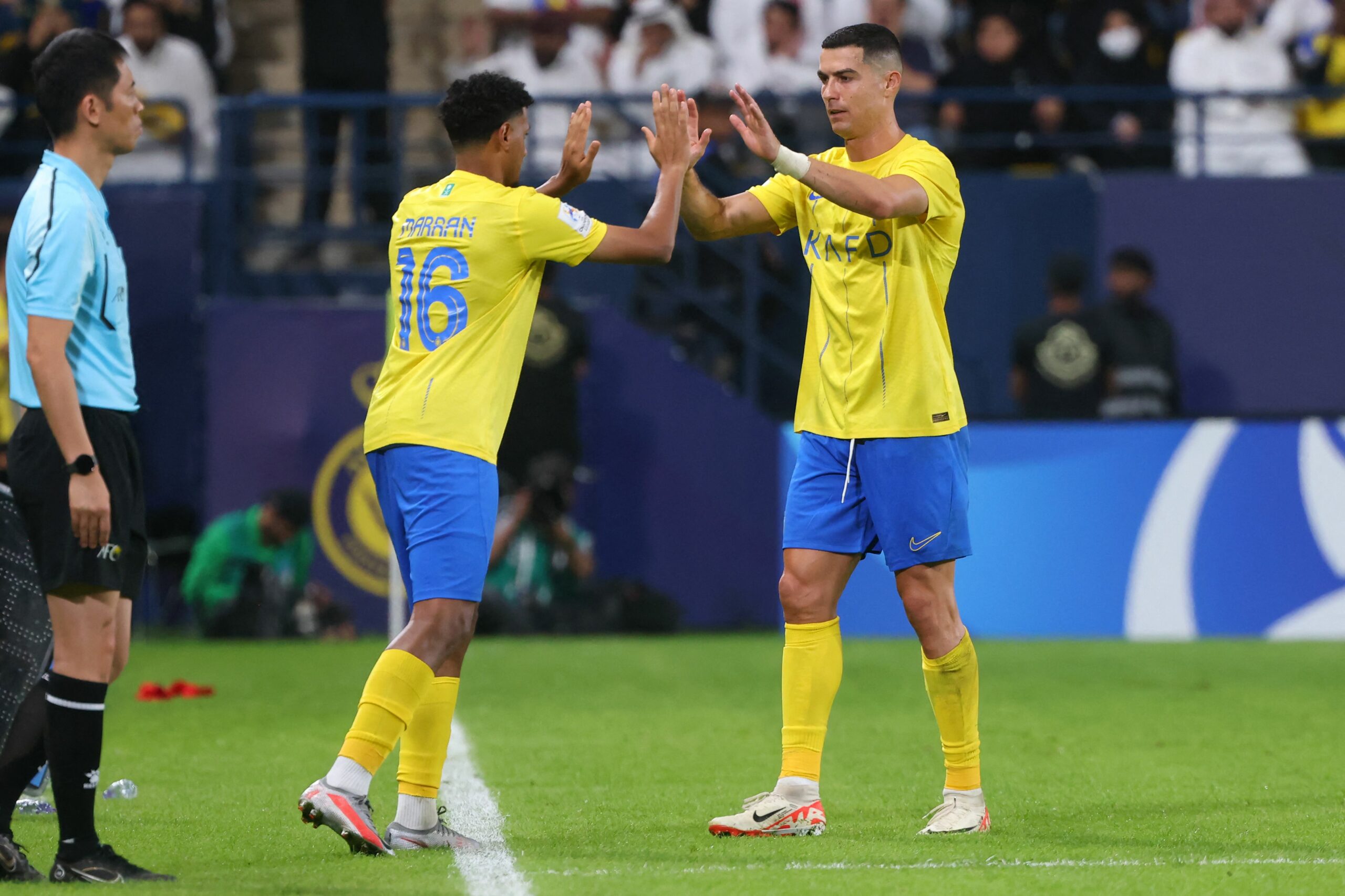 Cristiano Ronaldo asks referee to overturn penalty decision given to him  during Asian Champions League game