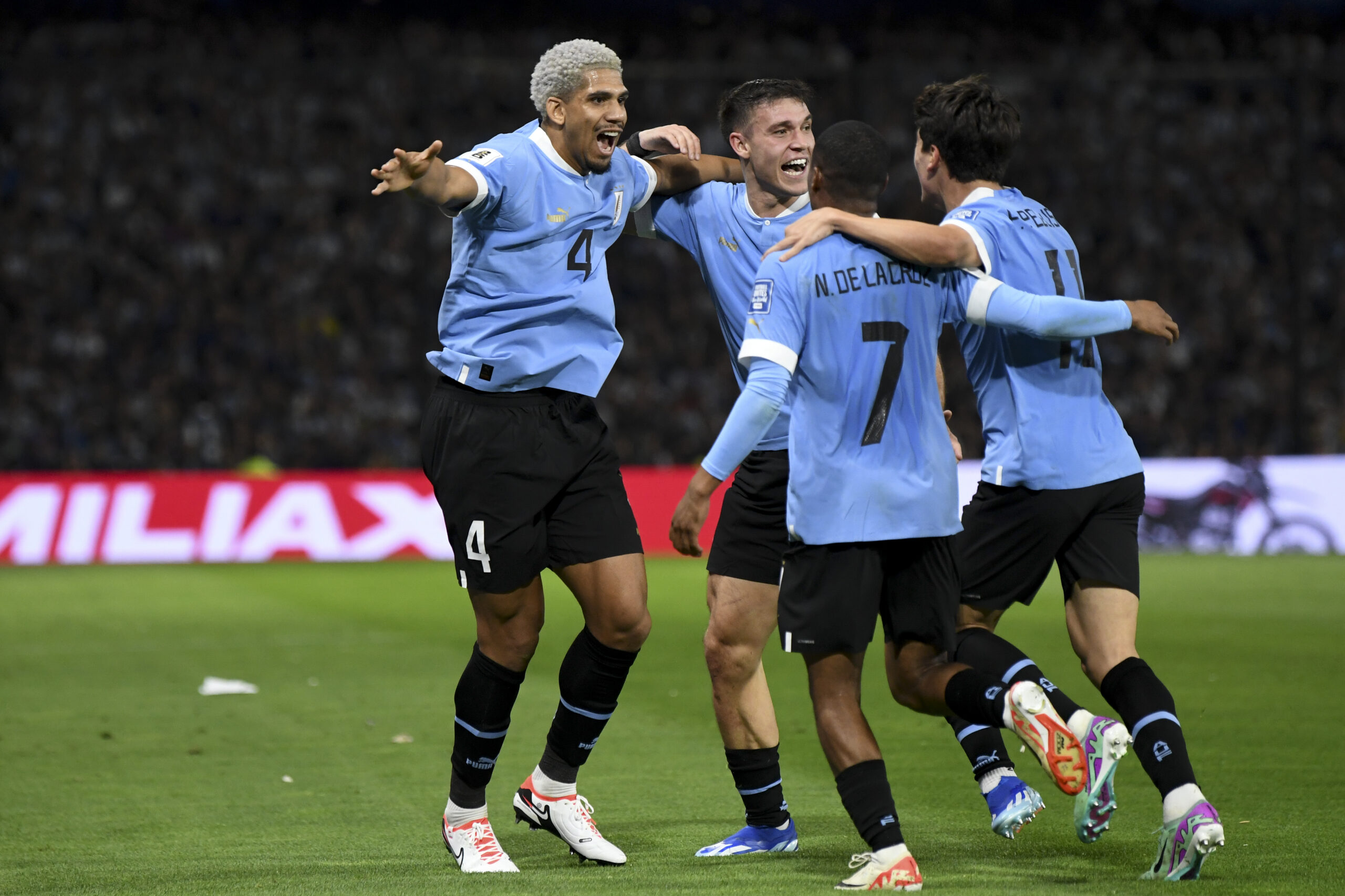 Uruguay's president confident Ronald Araujo will play part in World Cup