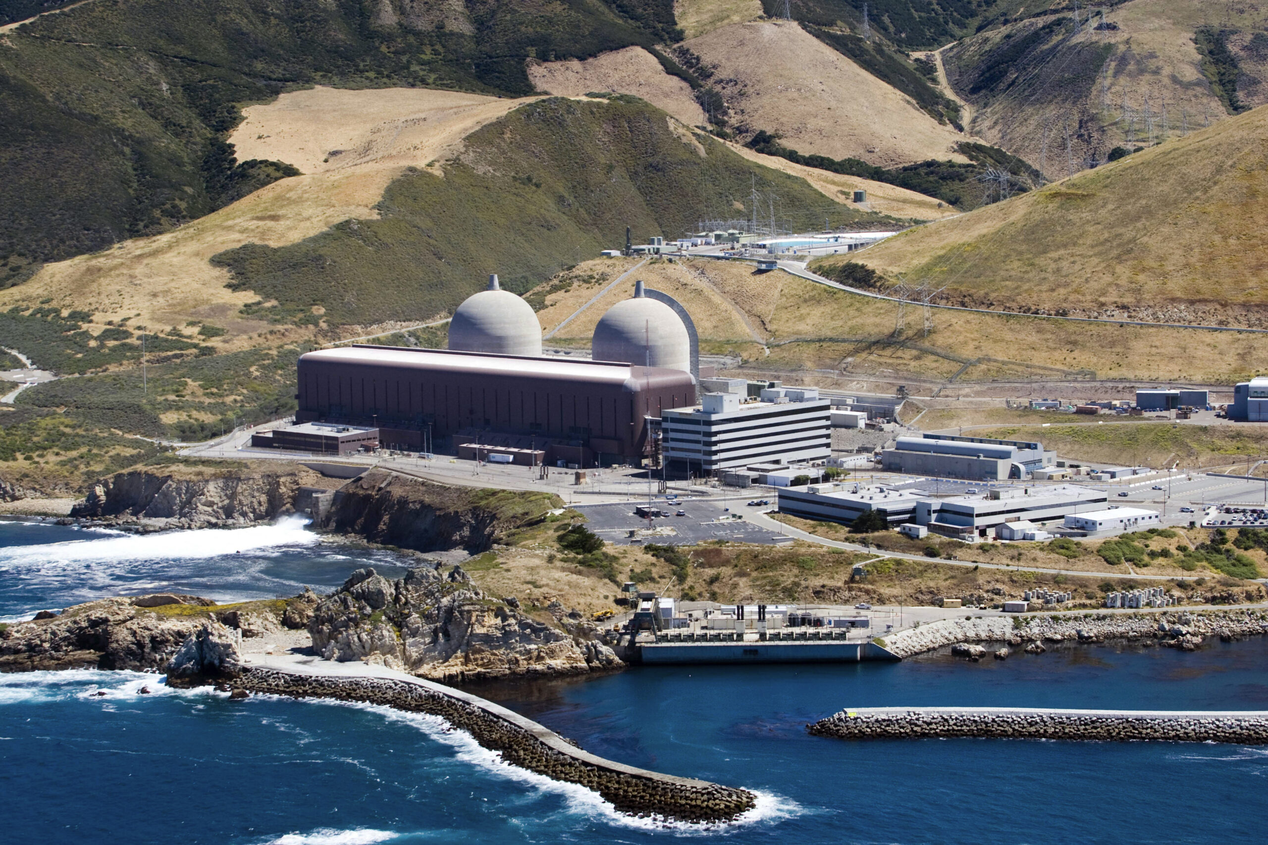 Biden Approves Usd1.1B Aid For California Nuclear Plant