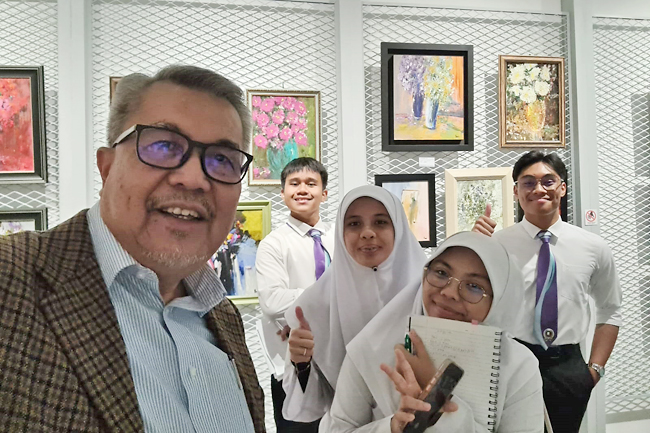 Art exhibition enthralls public | Borneo Bulletin Online