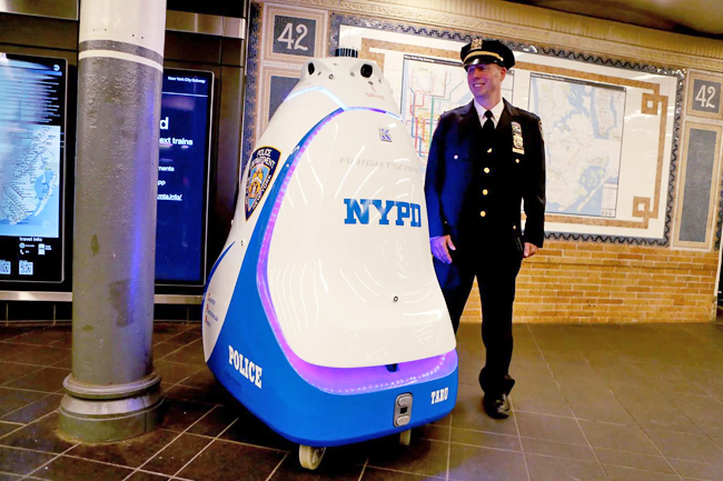 New York bins subway surveillance robot | Borneo Bulletin Online