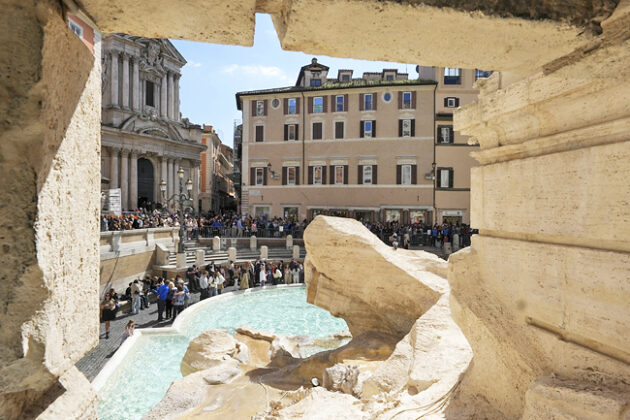 Rare Peek At Hidden Waterworks Behind Rome’s Trevi Fountain 